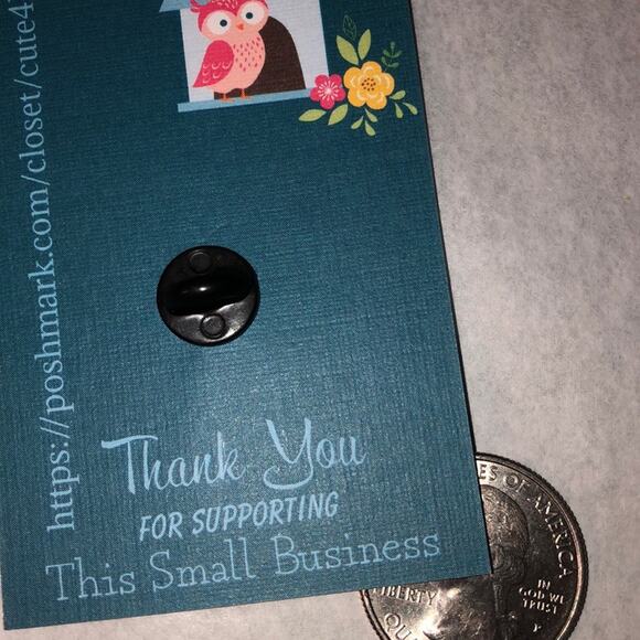 I Need My Space Mask Pin Brooch - Picture 2 of 2